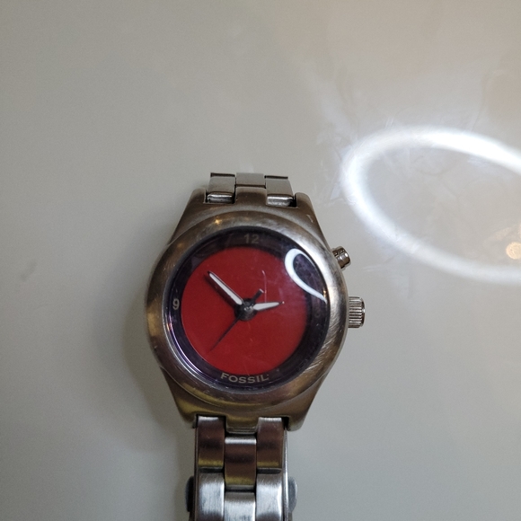 Women's Fossil Watch - Picture 3 of 7